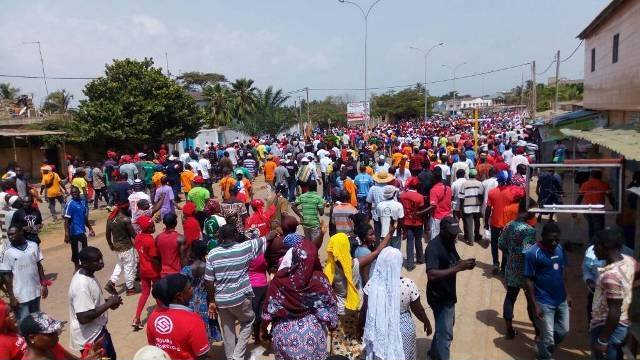 Togo, Manif populaire patriotique #FaureMustGo : Encore plusieurs milliers de Togolais dans les rues de plusieurs villes ce 8 novembre