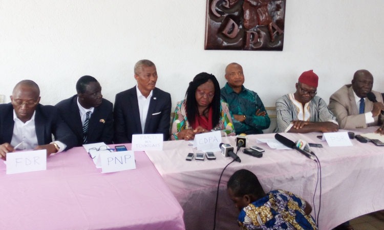 L'opposition togolaise rejette la mission de l'OIF pour donner 'un signal fort' 	  		  	 	  	 		  	 		  		Featured