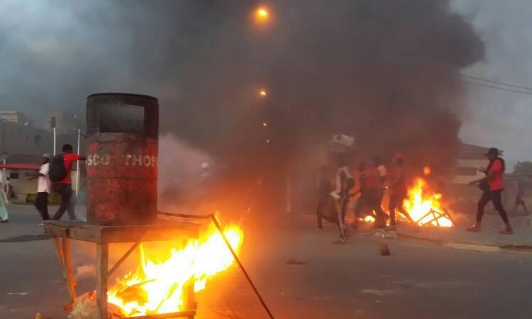 La 'colère' des manifestants de l’opposition a semé la psychose à Lomé 	  		  	 	  	 		  	 		  		Featured
