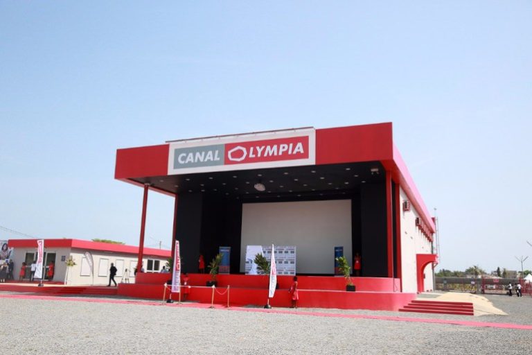 La salle de cinéma Canal Olympia ouvre ses portes au public Togolais