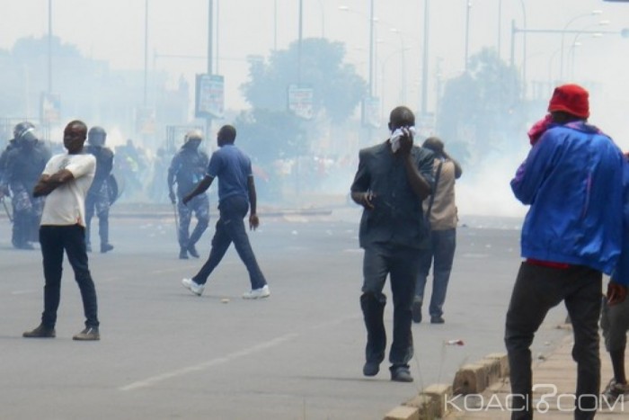 Togo:   Affaire des milices, mise au point du gouvernement et mise en garde
