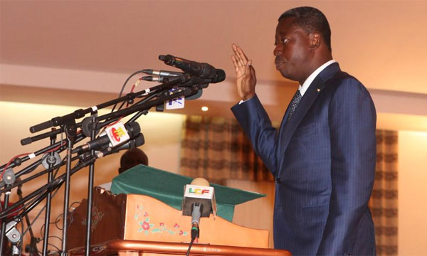 Togo : Faure GNASSINGBE risque d&rsquo;être un président a vie en laissant sa peau.