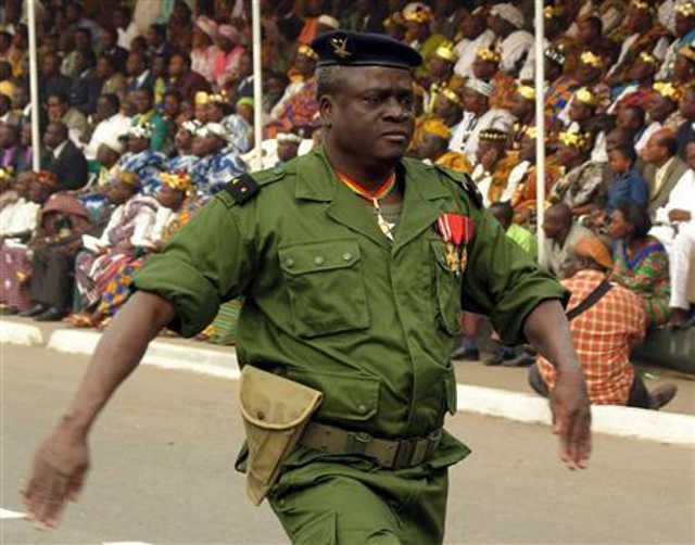 Togo : Et Pendant ce Temps le Peuple Bassar Regarde&#8230;