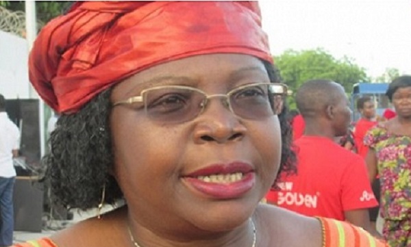 Brigitte Adjamagbo recadre Yark Damehame                                                                             19 novembre 2017