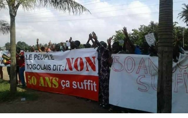 Des Togolais manifestent à Abidjan au sommet UE-Afrique