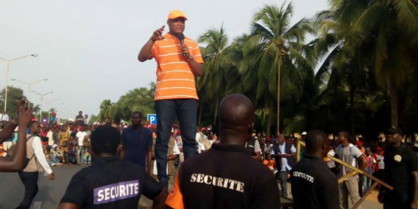 Togo : la tension monte à Sokodé, rassemblement calme à Lomé