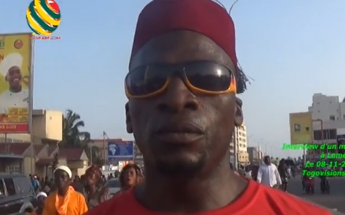 VIDEO/ Un Togolais de la diaspora parmi les manifestant à Lomé contre le régime dictatorial des GNASSINGBE