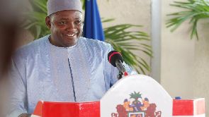 Gambie: le ministre de l’intérieur limogé