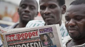 Ouganda: huit responsables de journaux inculpés de ‘trahison’