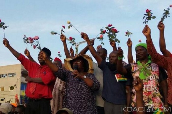 Togo: Des fleurs de l’opposition pour les forces de défense et sécurité