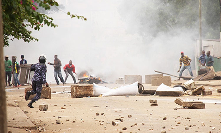 Togo: la manifestation de l’opposition dispersée à Lomé à coups de gaz lacrymogènes