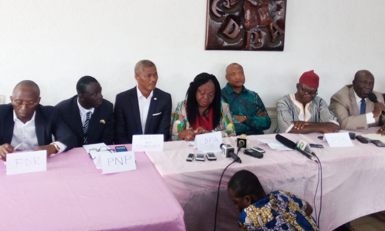 Togo: l’opposition accuse encore le gouvernement et remobilise sa troupe