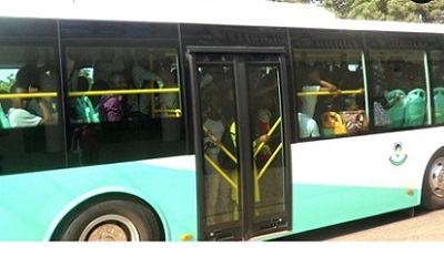 Trois étudiants s’évanouissent dans un bus : la LTDE pour un minimum de dignité