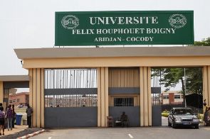 Côte d’Ivoire: fin de la grève des enseignants dans les Universités