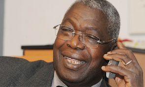 Togo: Koffi Yamgnane appelle la France à favoriser l’alternance