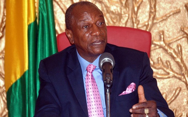 Alpha Condé propose le 23 janvier pour l’ouverture du dialogue, Lomé n’a pas d’objection