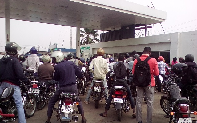 Pénurie de carburant à Lomé
