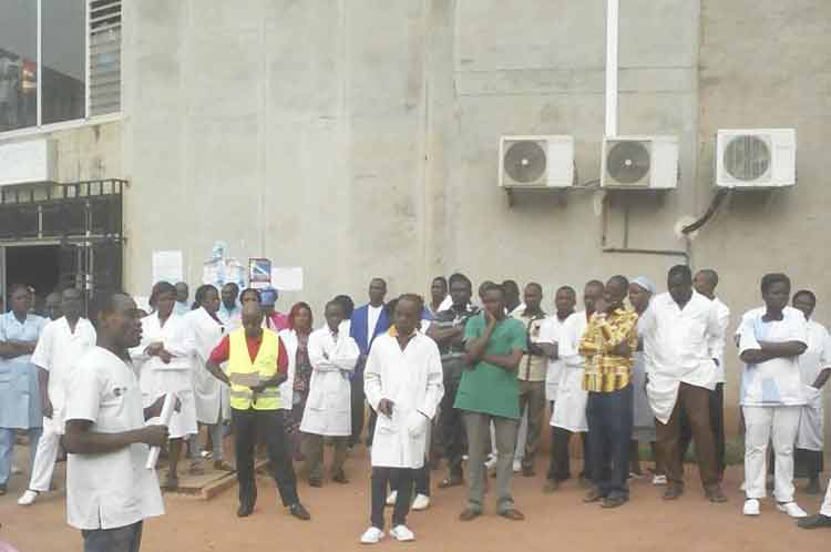 Togo : Les agents de santé ont mis leur menace à exécution                                                                             3 janvier 2018