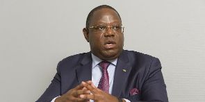 Gabon : Emmanuel Issoze-Ngondet procède à un remaniement gouvernemental