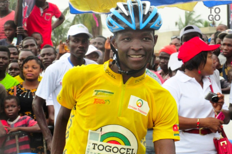 Le Burkinabè Aziz Nikiéma remporte le Tour