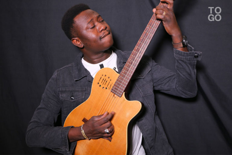 M’bouillé Koite en concert à Lomé