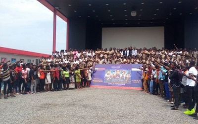 Les portes du cinéma Canal Olympia gratuitement ouverte aux jeunes élèves et étudiants de Lomé