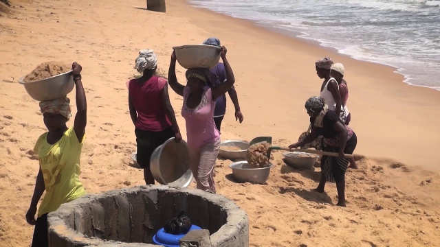 Togo, Erosion côtière :  Quand la mer avance…