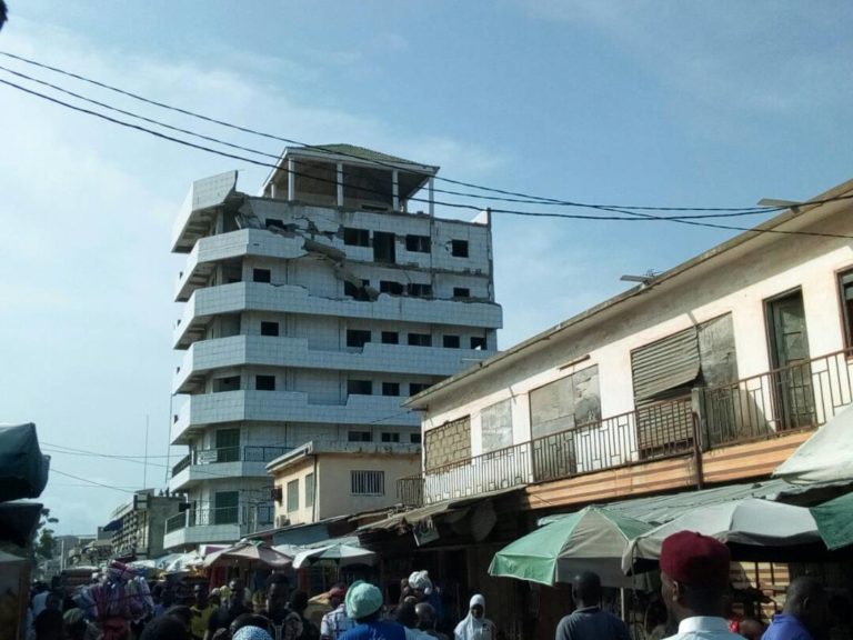 Un immeuble s’est écroulé au grand marché de Lomé, bilan 5 morts