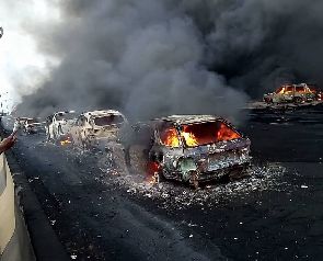 Nigeria: 9 décès, 54 véhicules brûlés dans une forte explosion à Lagos