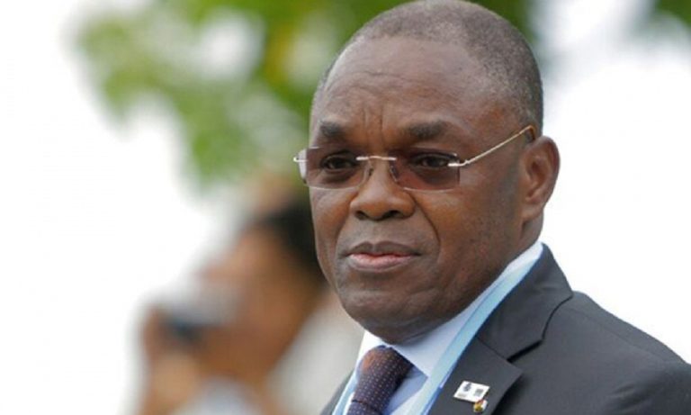 Togo / Selon le ministre Boukpessi, le mouvement « En aucun cas » ne dispose pas de récépissé