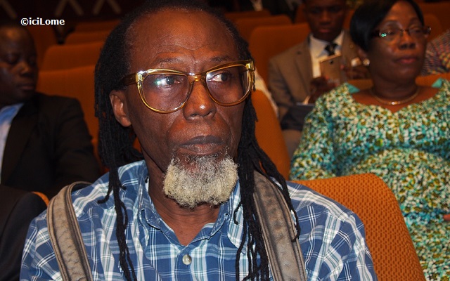 La feuille de route de la CEDEAO est une « escroquerie  politique », selon Apedo-Amah