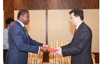 Le nouvel ambassadeur de Chine à Lomé