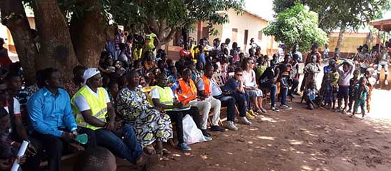 ABM DEUTSCHLAND, CODITOGO et l’ONG VHEG offrent une bonne rentrée scolaire aux élèves à Gboto                                                                             26 septembre 2018