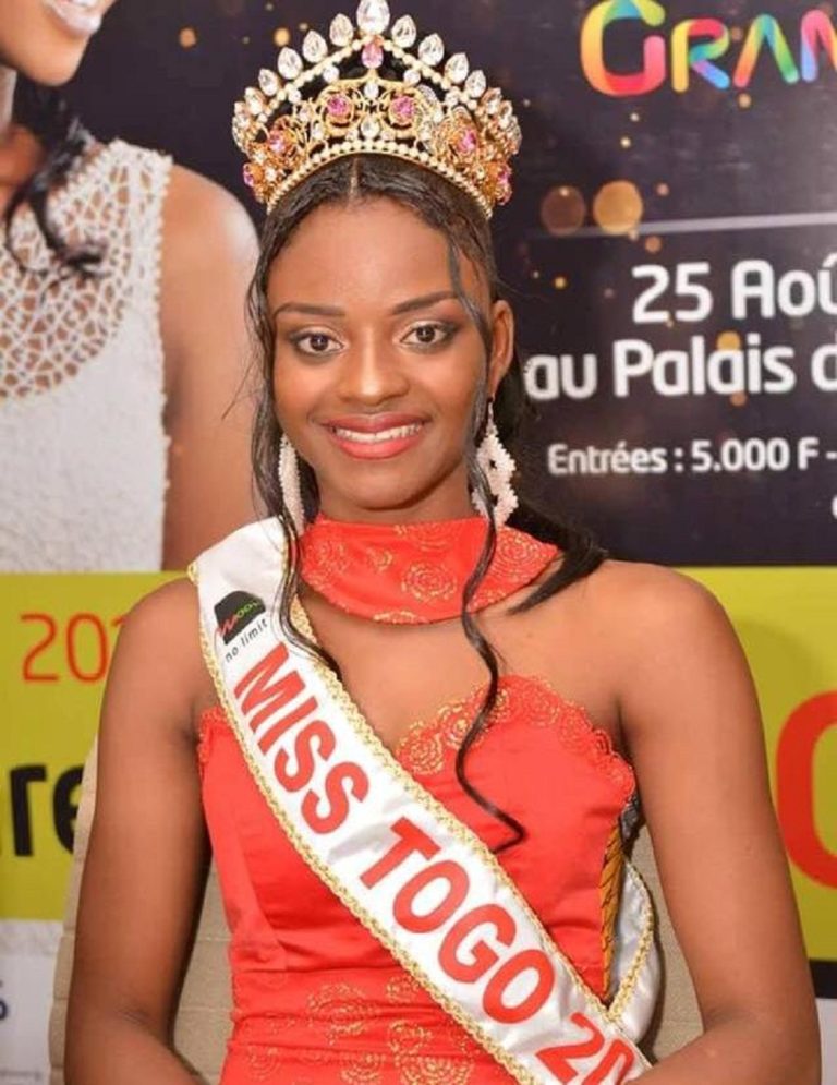 Miss Togo 2018 : Pourquoi Ichabatou Gnongbo a t-elle coulé les larmes le soir de son sacre? Découvrez la vraie raison
