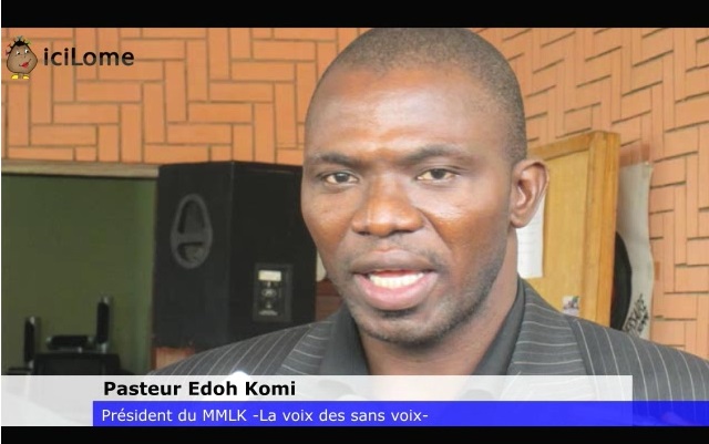 Pasteur Edoh Komi : « L’immeuble effondré au grand marché de Lomé représente un danger public, il faut le démolir complètement »