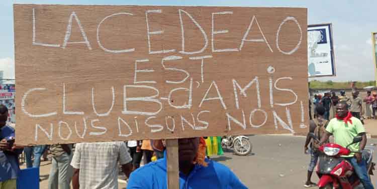 Les rues de Lomé grondent!                                                                             17 novembre 2018