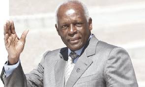 Angola: nouveau bras de fer entre l’ex-président Dos Santos et son sucesseur