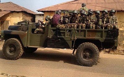 Le Togo sous étau militaire