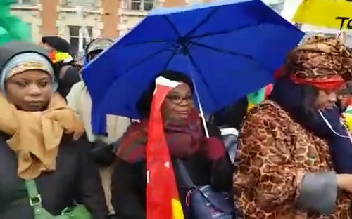 VIDEO / Les femmes africaines en colère et demandent justice pour les crimes commis par Faure Gnassingbé