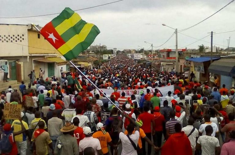 Coalition des 14 / Des milliers de togolais au rendez-vous pour le 2ème jour des manifestations de rue