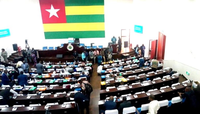 Togo / Parlement de la 6ème législature : Regards croisés d’un député Unir et d’un député Net