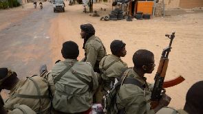 Plus de 500 déserteurs rejoignent l’armée malienne