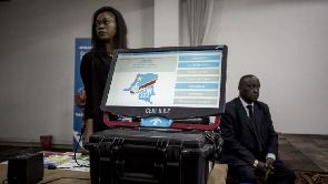 RDC : le contrat d’achat de machines à voter gonflé de 100 millions USD !