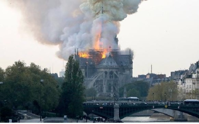 Le très grave et inquiétant dysfonctionnement de l’Etat français révélé par l’incendie de Notre Dame de Paris