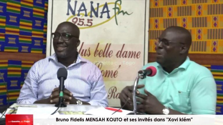 Bruno Fidelis MENSAH KOUTO et ses invités dans l’émission « Xovi klém » pour le décryptage