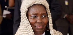 La Cour ougandaise valide la suppression de la limite d’âge