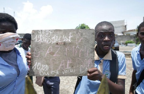 ‘On veut nos bourses!’: au Gabon, les élèves dans la rue depuis trois jours