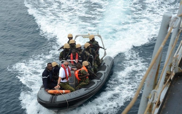 Attaques aux larges des côtes togolaises : 8 pirates interpellés par la marine togolaise