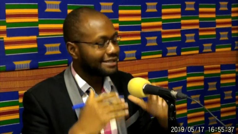 Bruno Fidelis MENSAH KOUTO et ses invités dans l’émission « Xovi klém » pour le décryptage