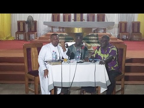 Débat Public, Le FCFA Dans Les Pays Francophone: Le Rvp Emmanuel MAWUSSI et Prof. Magloire Kuakouvi